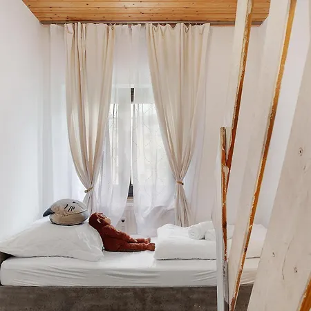 Alpina Haus Apartment Oberammergau