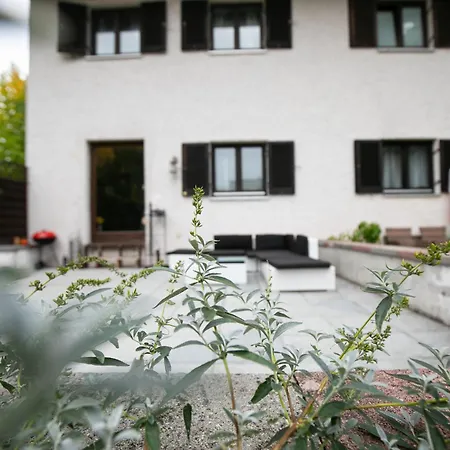 Alpina Haus דירה *