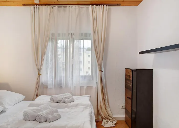 Alpina Haus Lejlighed *